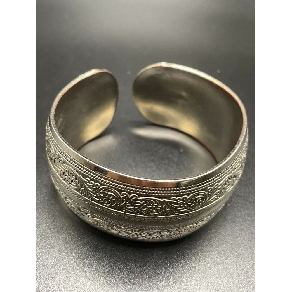 Tibetan Silver Tone Carved Cuff Bracelet Circumference 6